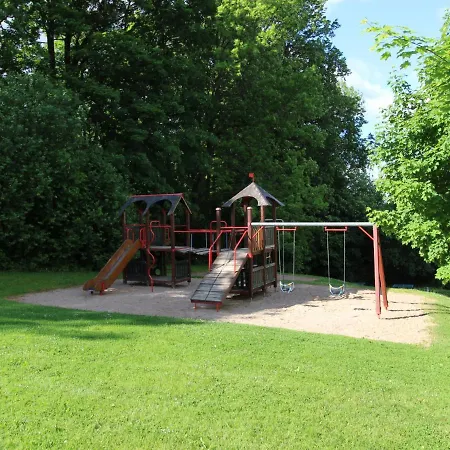Hill 42 By Interhome Hébergement de vacances Cista (Hradec Kralove)